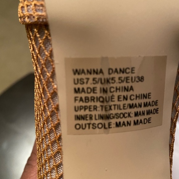 WANNA DANCE Fishnet Booties - Picture 5 of 5